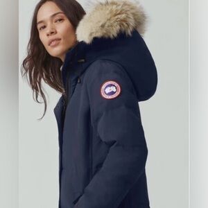 Canada Goose Kensington Women’s parka long down coat sz M blue